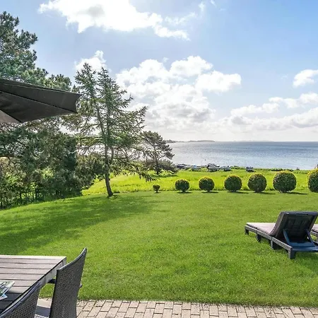 Сasa de vacaciones Three-bedroom In Fåborg